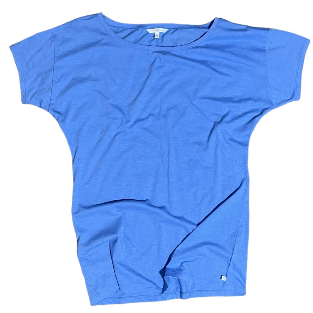 Victoria’s Secret Women’s tee shirt (L/G)